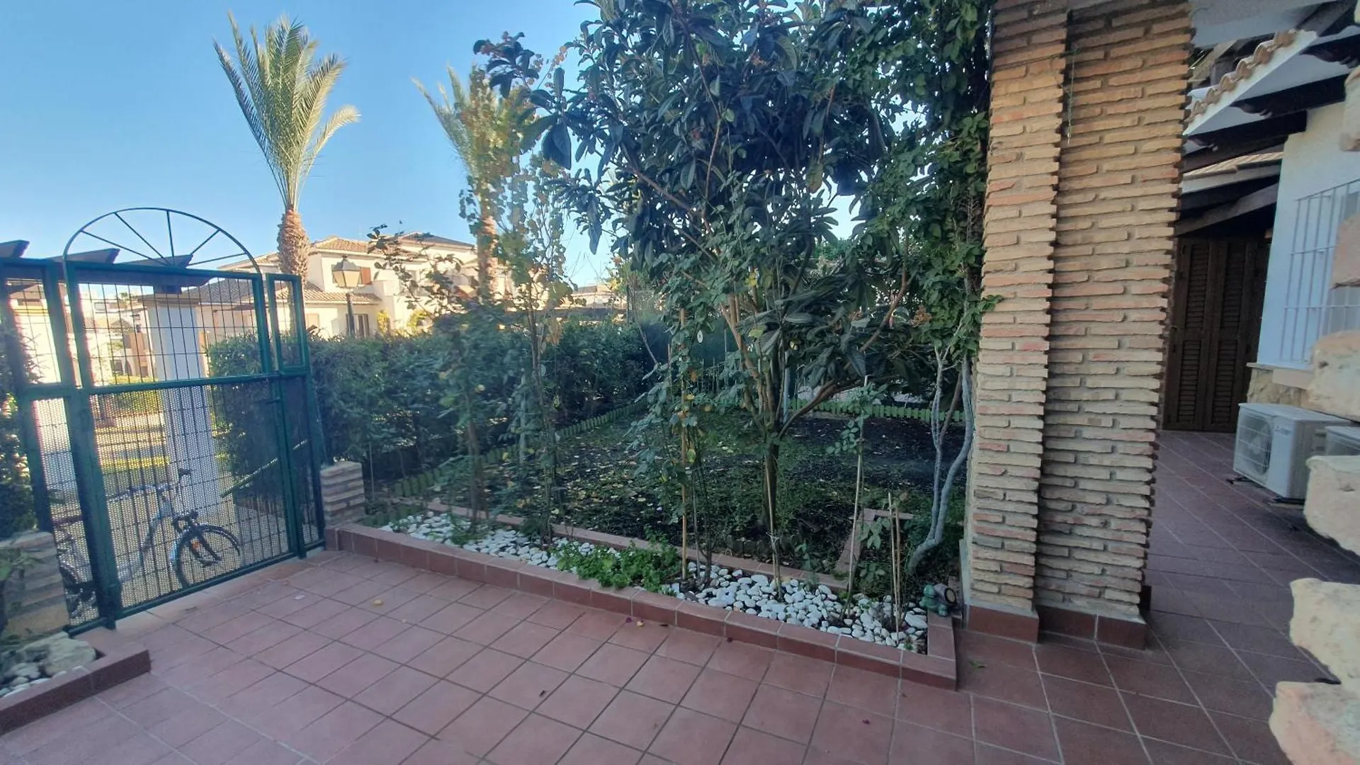 Alandalusthalassa.Com Apartamento Planta Baja Vera